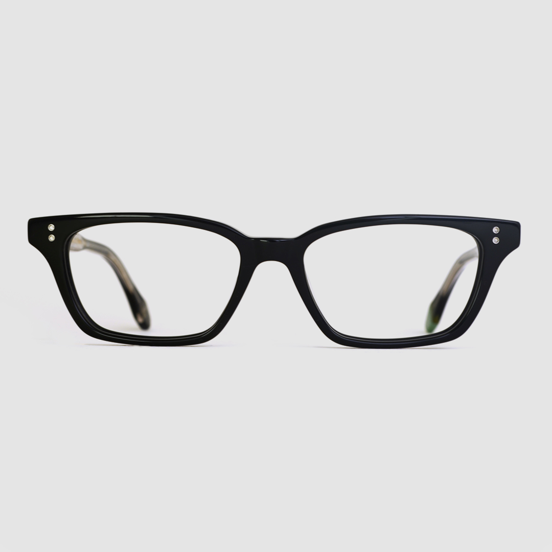 Bellatrix by MARJO Design Lab embodies timeless sophistication. With a refined silhouette and lightweight design, it offers effortless comfort and understated style for every moment.