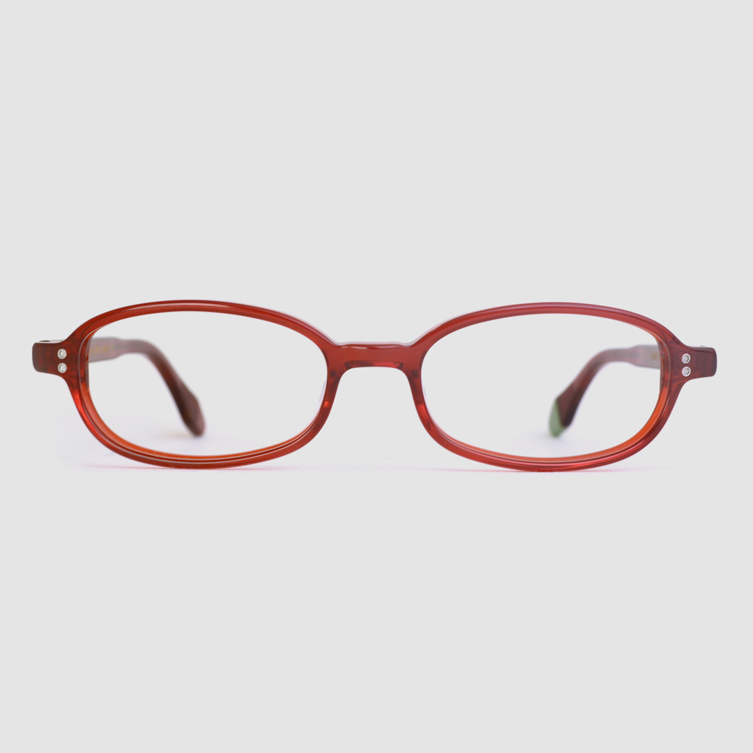 ESSENTIAL DENEB C3 Sleek and minimal, the Essential Deneb by MARJO Design Lab embodies pure sophistication in its most balanced form. With soft curves and a refined silhouette, it offers light comfort and timeless appeal.