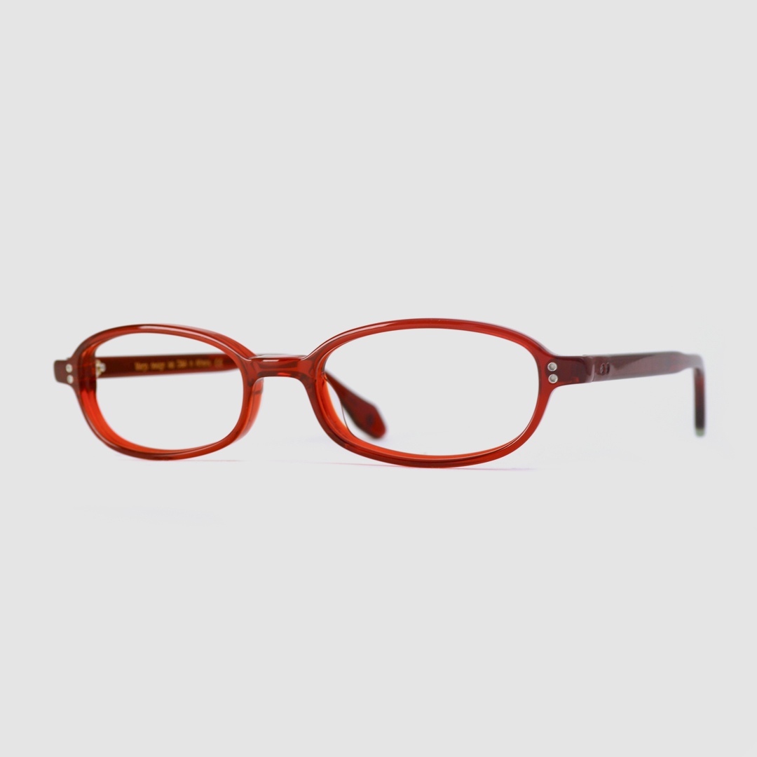 ESSENTIAL DENEB C3 ESSENTIAL DENEB C3 Sleek and minimal, the Essential Deneb by MARJO Design Lab embodies pure sophistication in its most balanced form. With soft curves and a refined silhouette, it offers light comfort and timeless appeal.